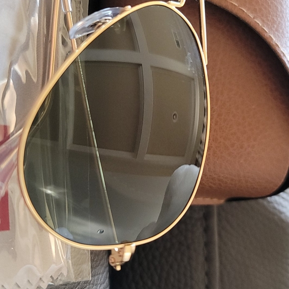 Rayban aviators - Picture 3 of 3